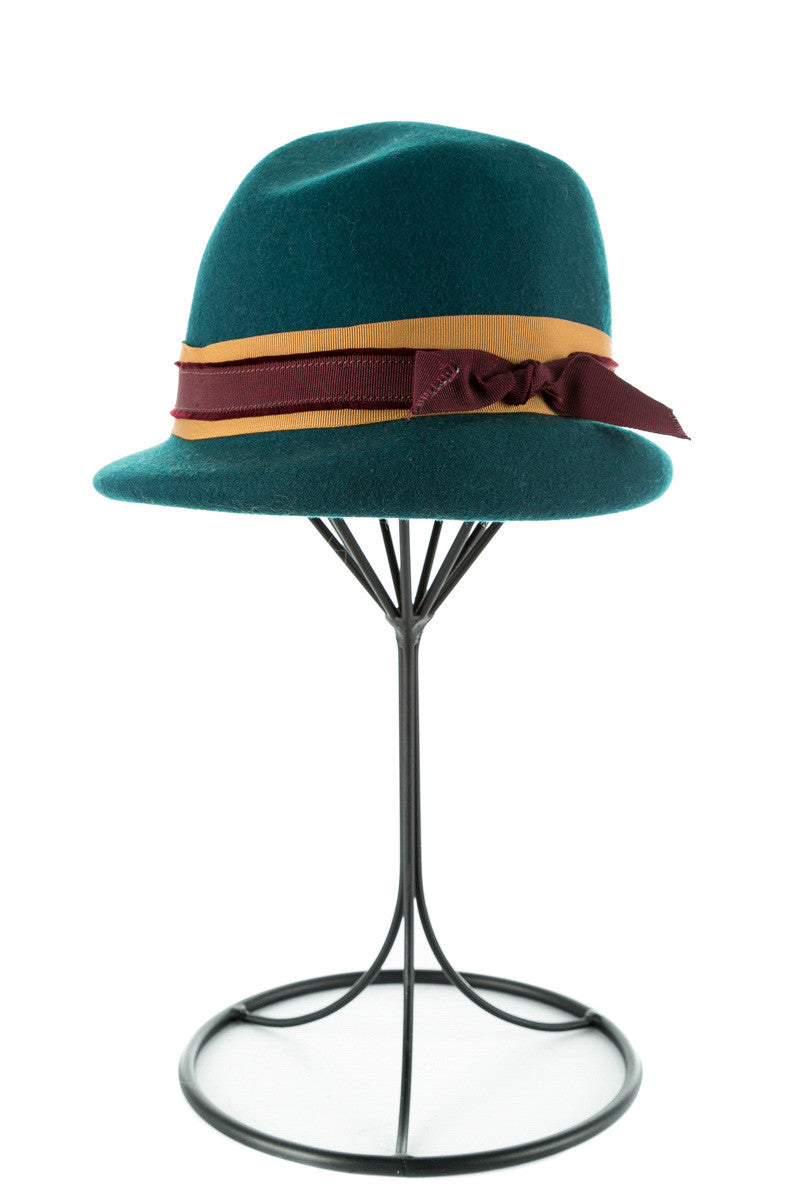 Gisele Hat - Dejavu NYC