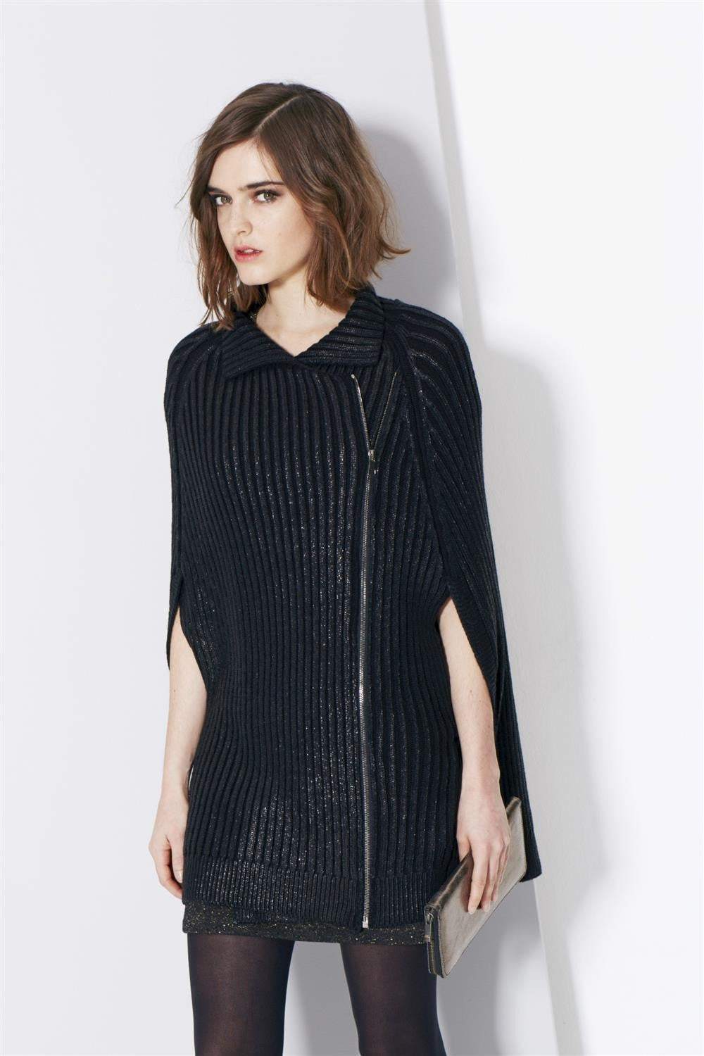 Kleber Cape - Dejavu NYC