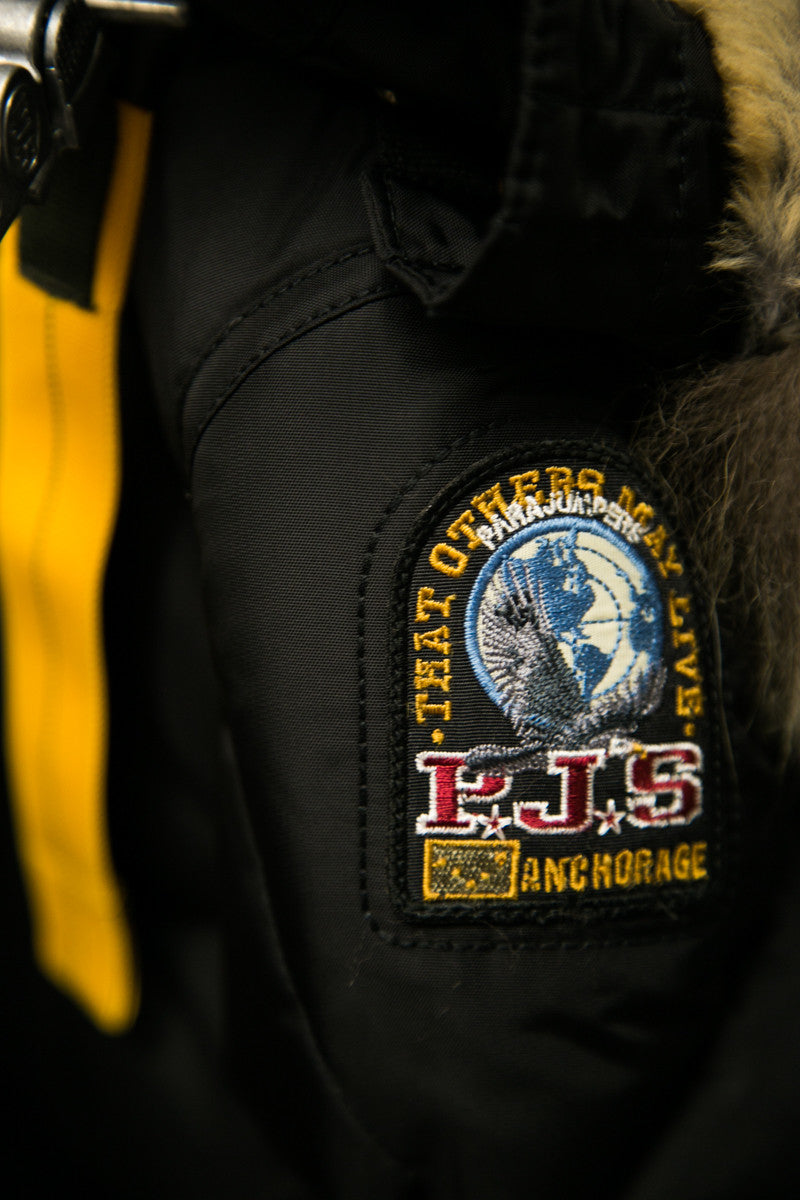 Long Bear Parka - Dejavu NYC
