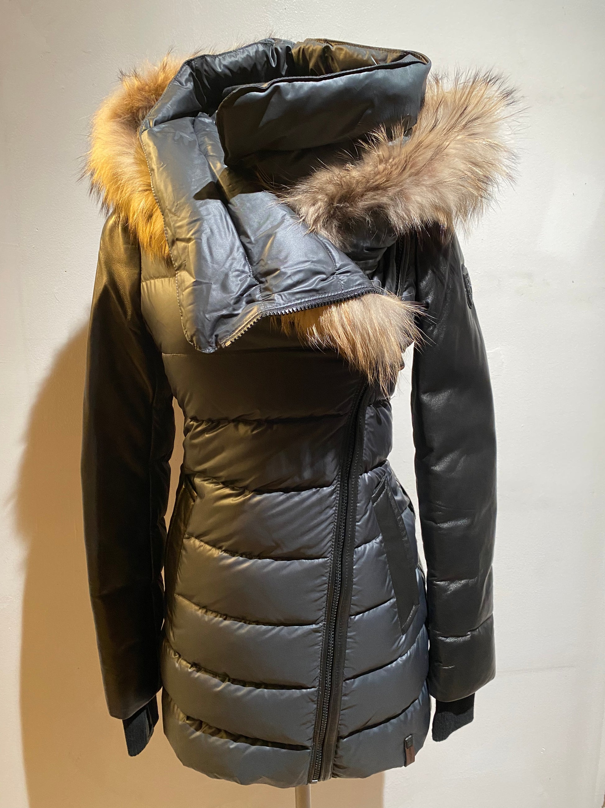 | NYC Puffer With | Tailoring Dejavu Jacket Fur Roya Trim & – Coat, Rudsak